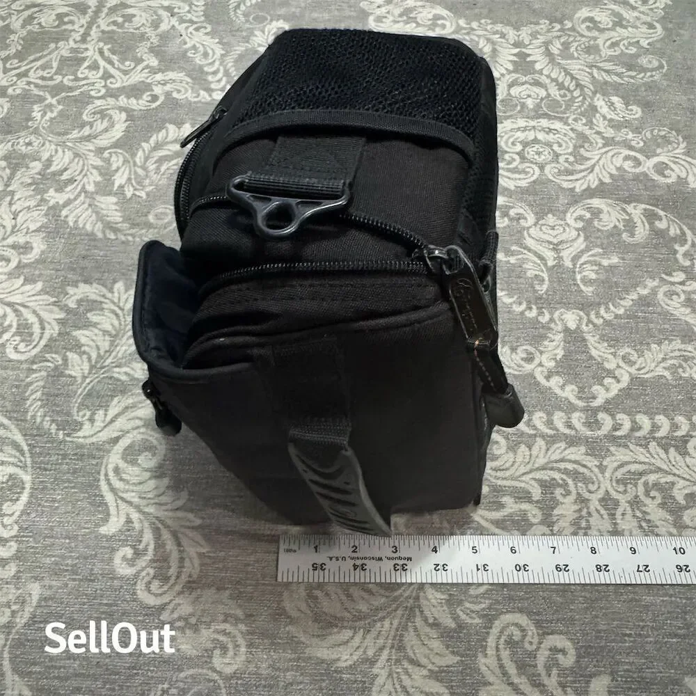 Lowepro nova aw